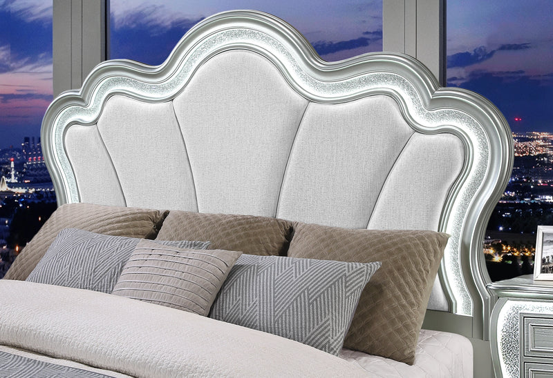Aria Silver Bed Group