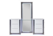 Ylime Smooth White Vanity with LED