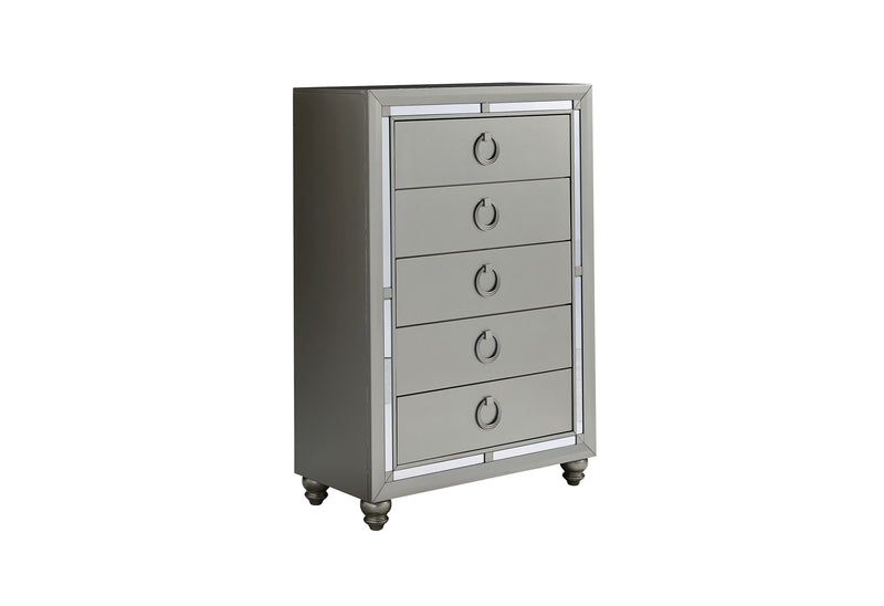 RILEY SILVER CHEST